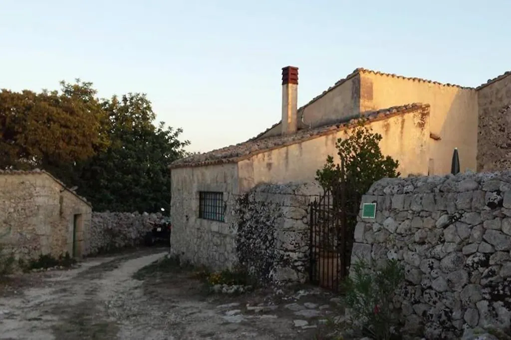 فيلا Casa Sarculla Testa dellʼAcqua إيطاليا