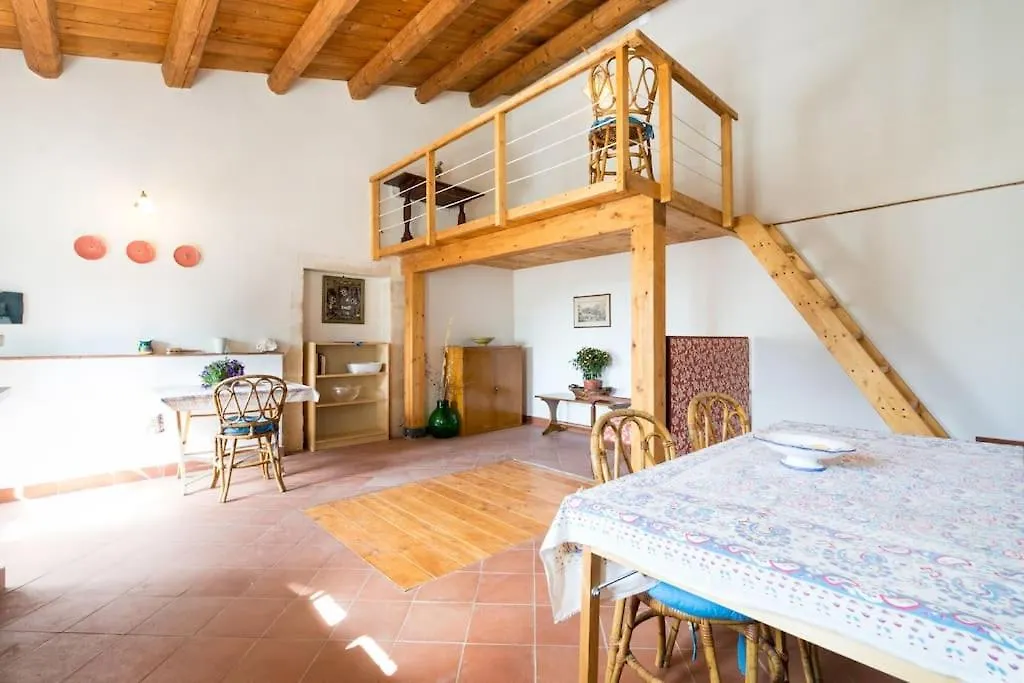 فيلا Casa Sarculla Testa dellʼAcqua 0*,  إيطاليا