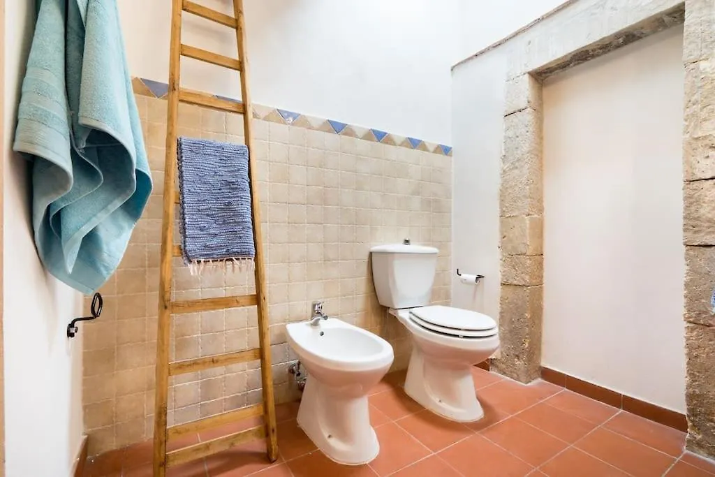 فيلا Casa Sarculla Testa dellʼAcqua بيت للعطل