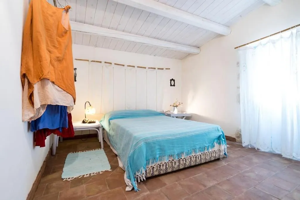 فيلا Casa Sarculla Testa dellʼAcqua بيت للعطل